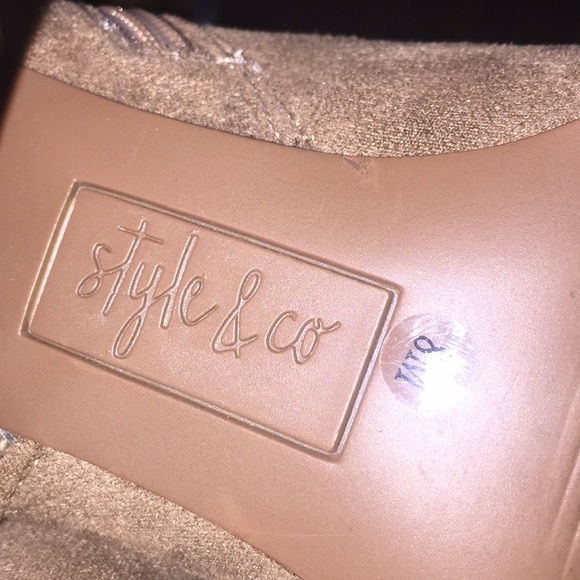 Style and Company suede boots 👢 - Picture 5 of 5